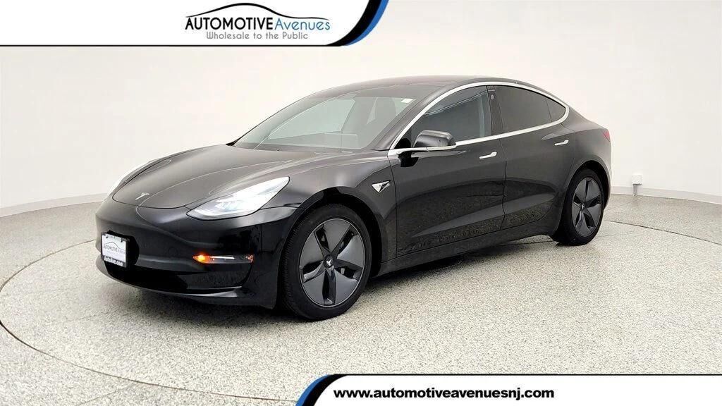 2018 TESLA Model 3