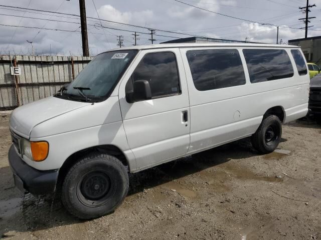2006 FORD E-350