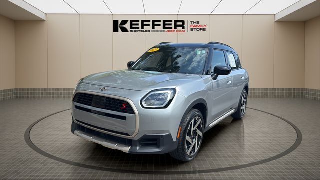 2025 MINI Countryman