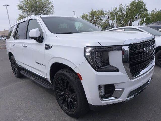 2024 GMC Yukon