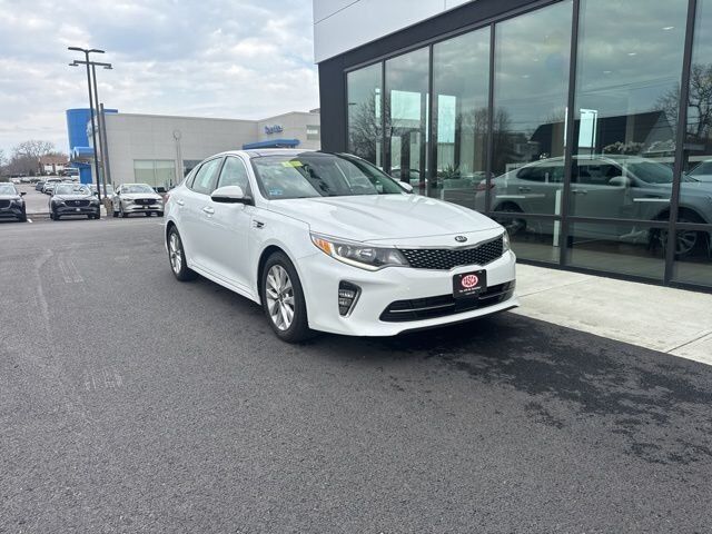 2018 KIA Optima