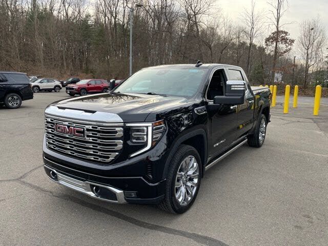 2025 GMC Sierra