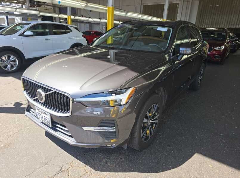 2023 VOLVO XC60