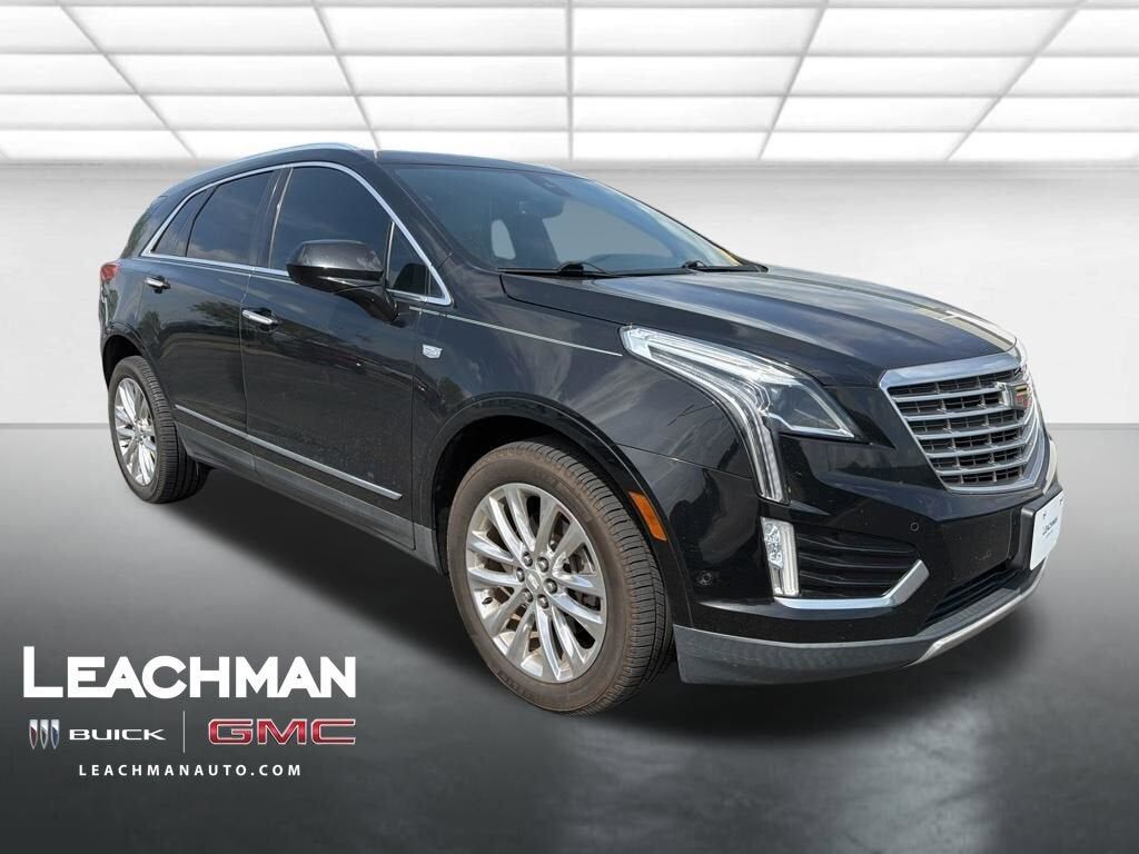 2017 CADILLAC XT5