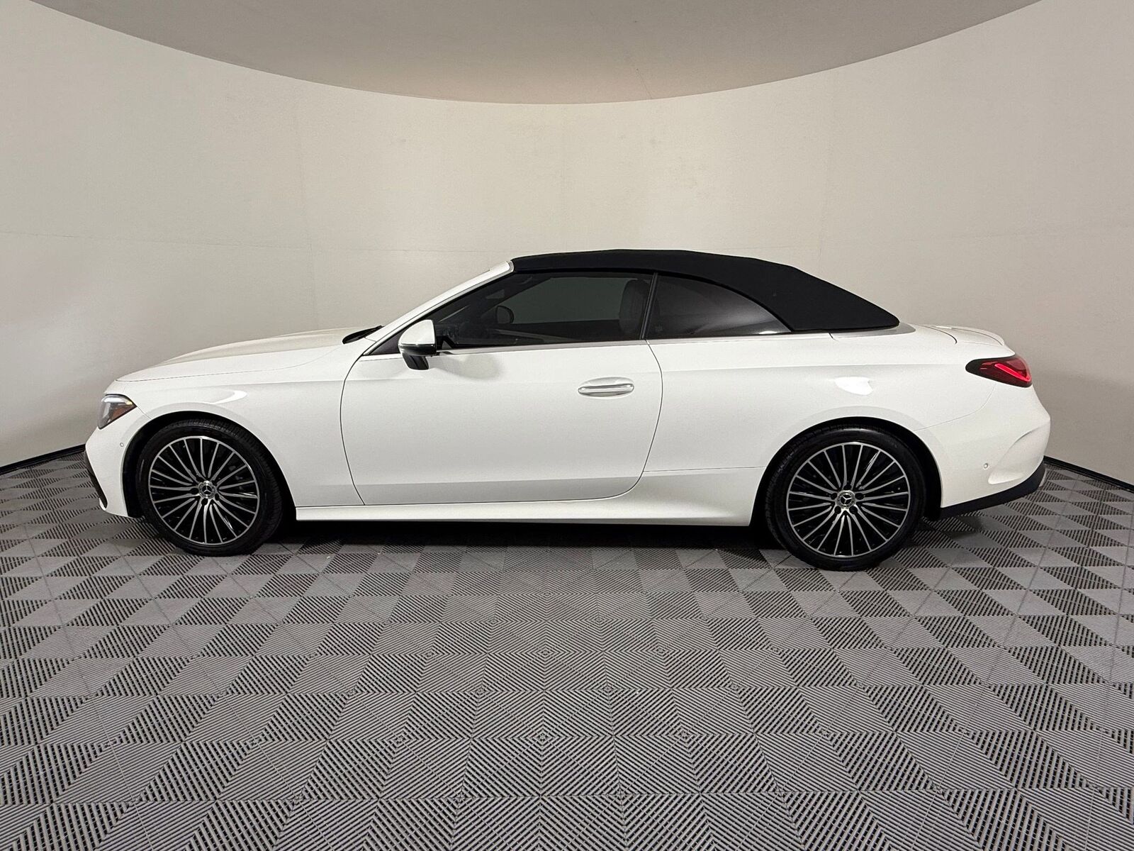 2024 MERCEDES-BENZ CLE