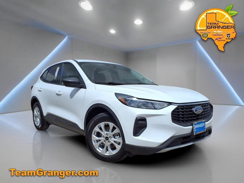 2025 FORD Escape
