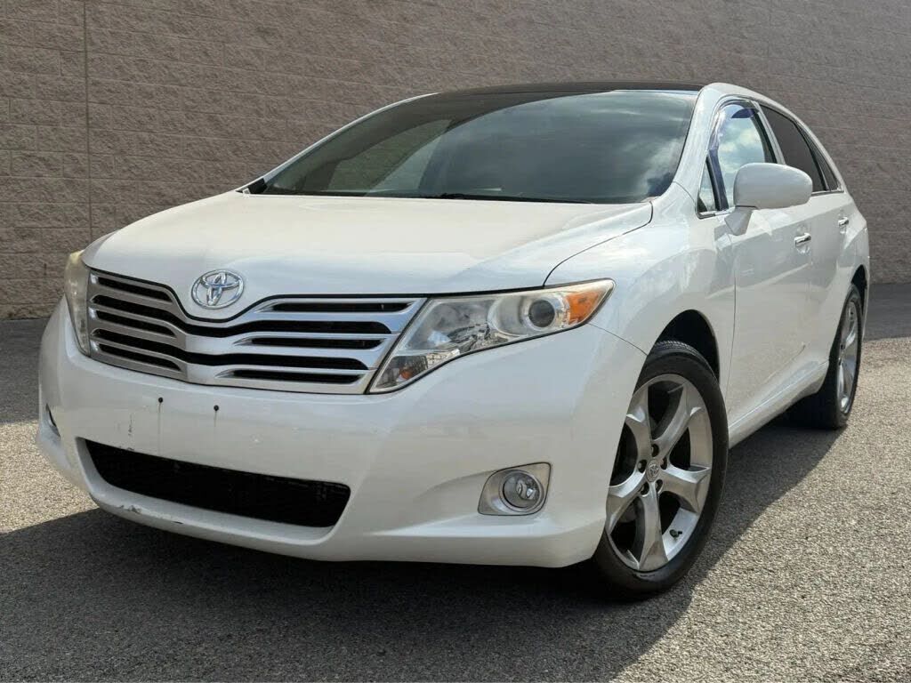 2010 TOYOTA Venza