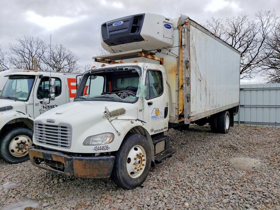 2011 FREIGHTLINER M2