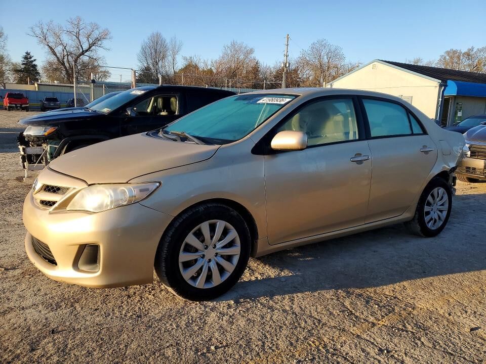 2012 TOYOTA Corolla