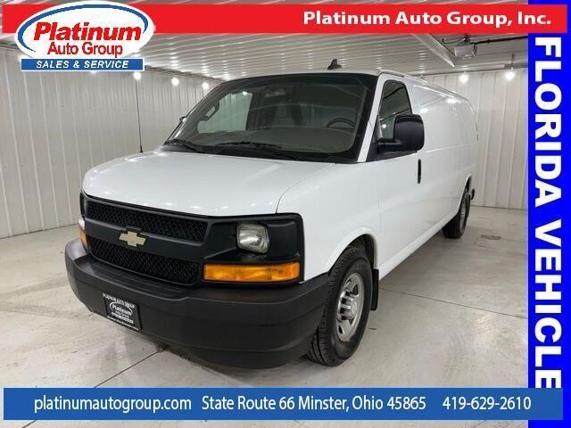 2017 CHEVROLET Express