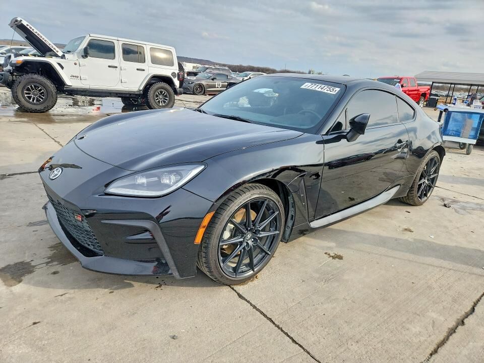 2024 TOYOTA GR86