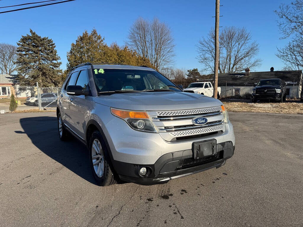 2014 FORD Explorer