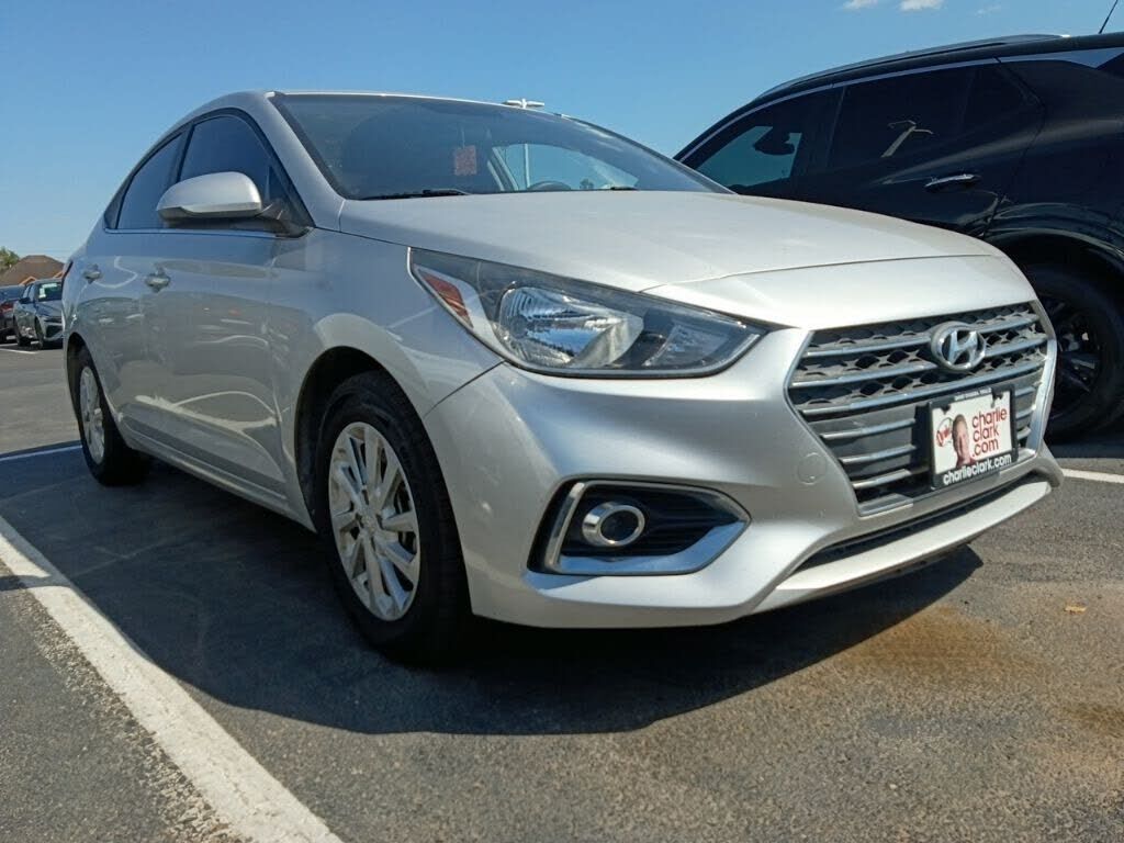 2019 HYUNDAI Accent