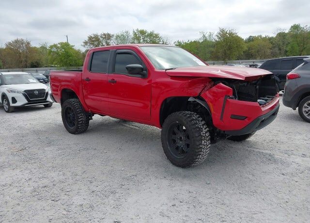 2022 NISSAN Frontier