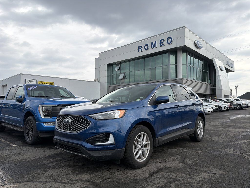 2024 FORD Edge