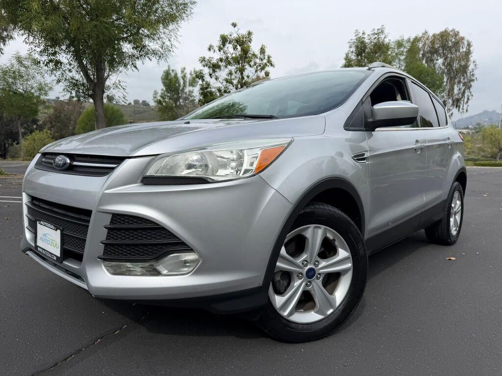 2013 FORD Escape