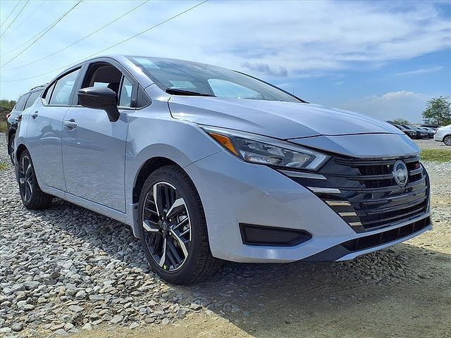 2025 NISSAN Versa