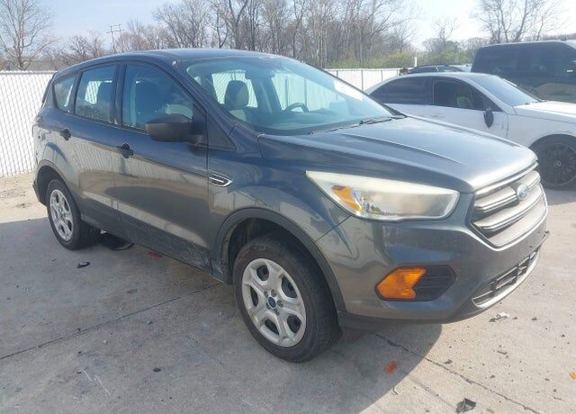 2017 FORD Escape