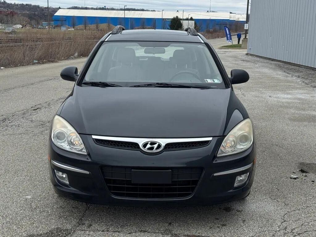 2010 HYUNDAI Elantra Touring