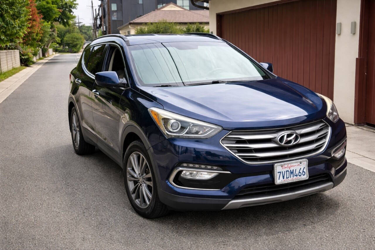 2017 HYUNDAI Santa Fe