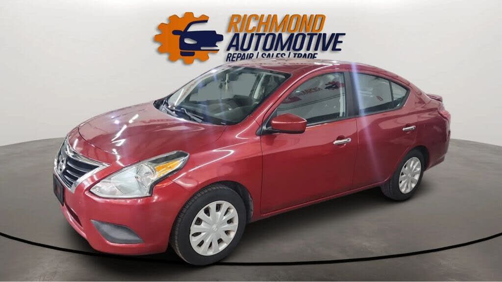 2015 NISSAN Versa
