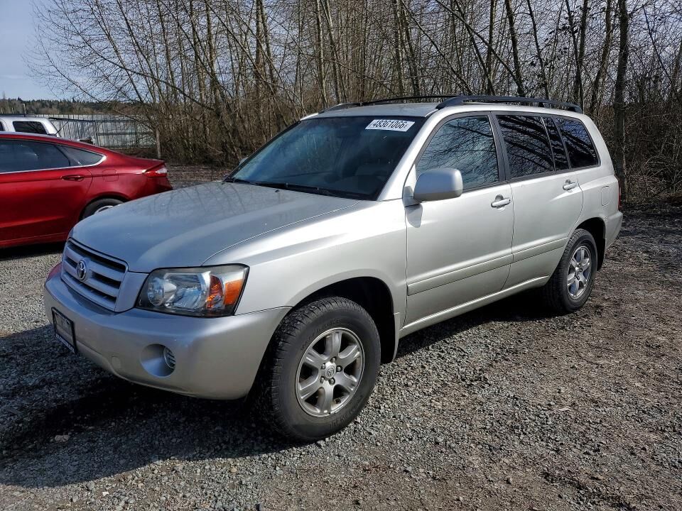 2004 TOYOTA Highlander