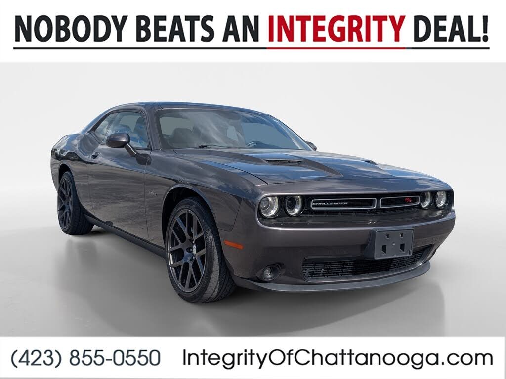 2016 DODGE Challenger