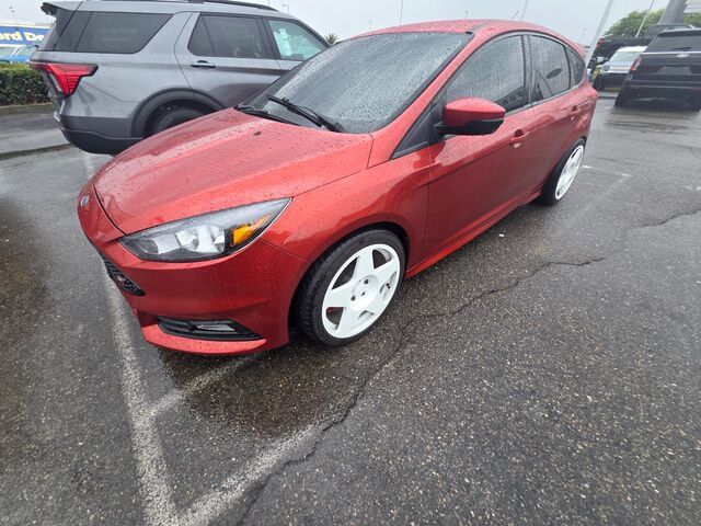 2018 FORD Focus