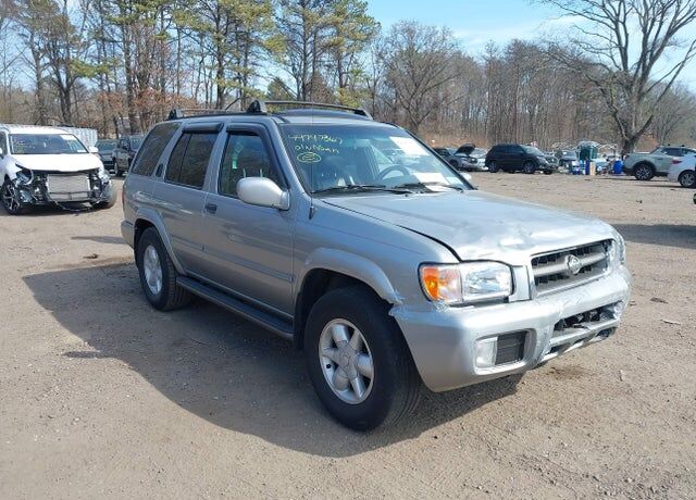 2001 NISSAN Pathfinder