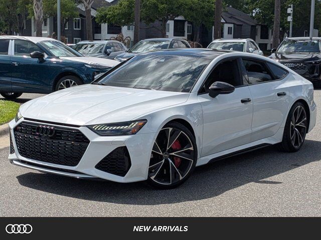 2023 AUDI RS7