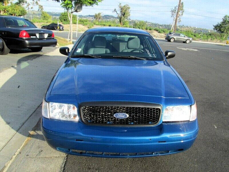 2011 FORD Crown Victoria