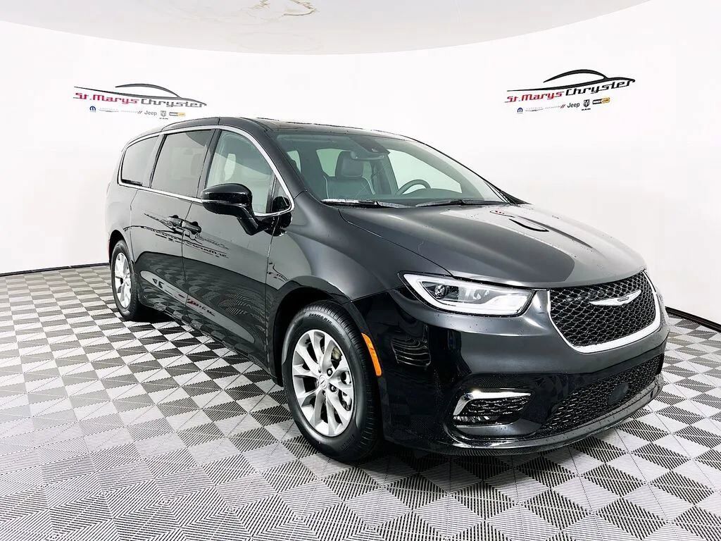 2026 CHRYSLER Pacifica