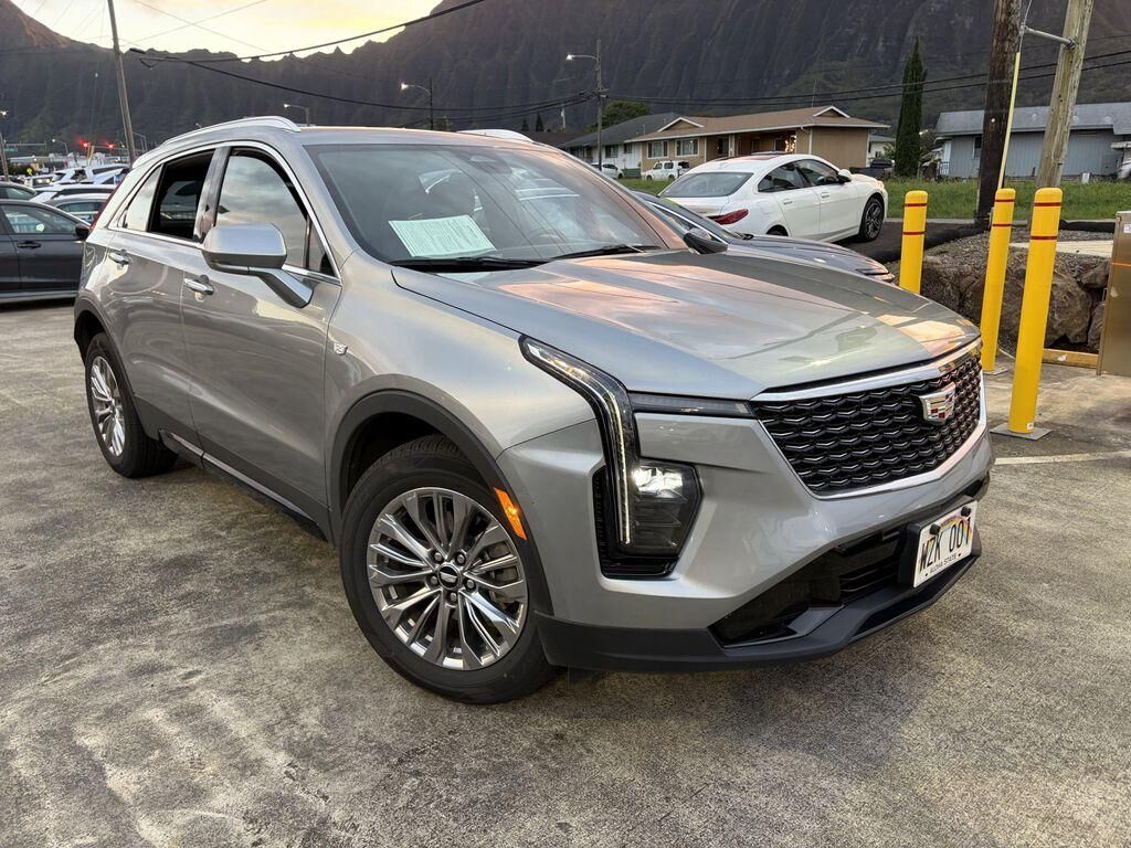 2024 CADILLAC XT4