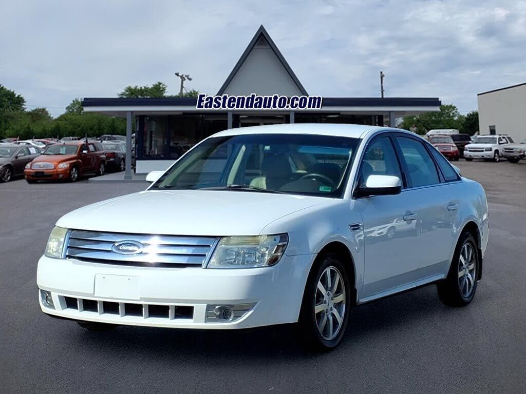 2008 FORD Taurus