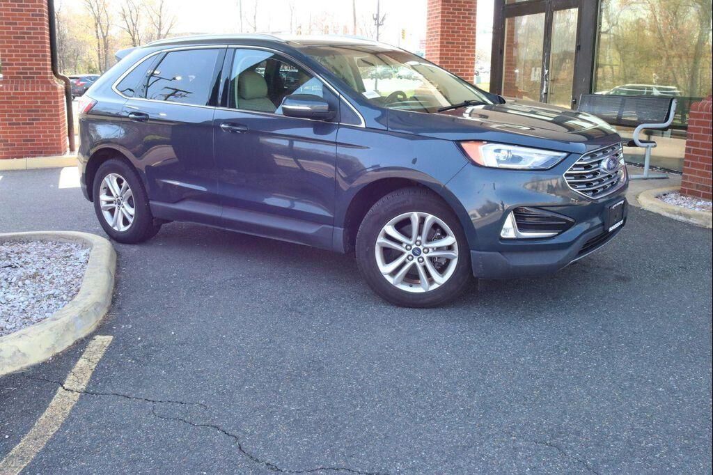 2019 FORD Edge