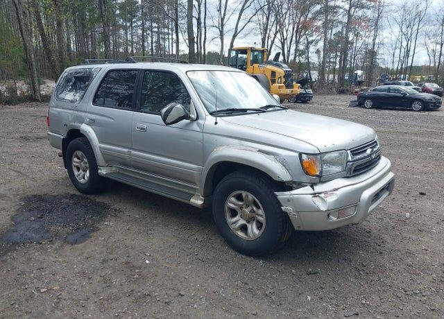 2002 TOYOTA 4-Runner