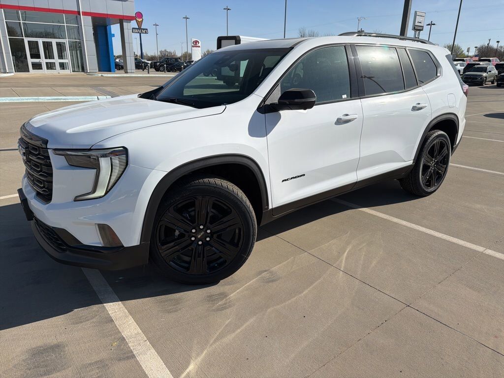 2026 GMC Acadia