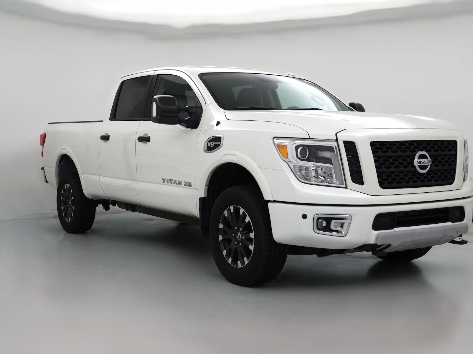 2019 NISSAN Titan