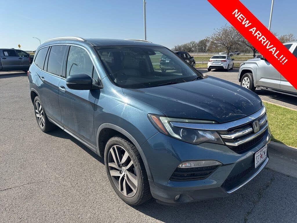 2017 HONDA Pilot