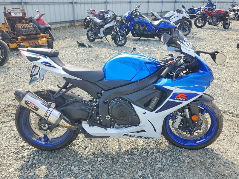 2024 SUZUKI GSX-R600