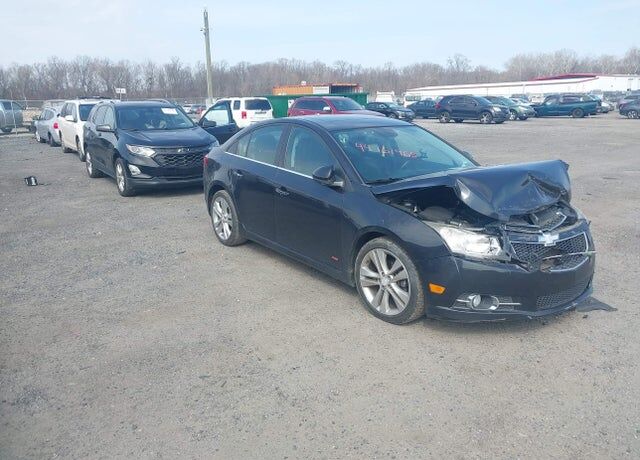 2013 CHEVROLET Cruze