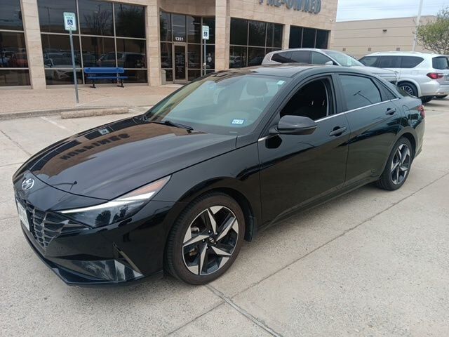 2023 HYUNDAI Elantra