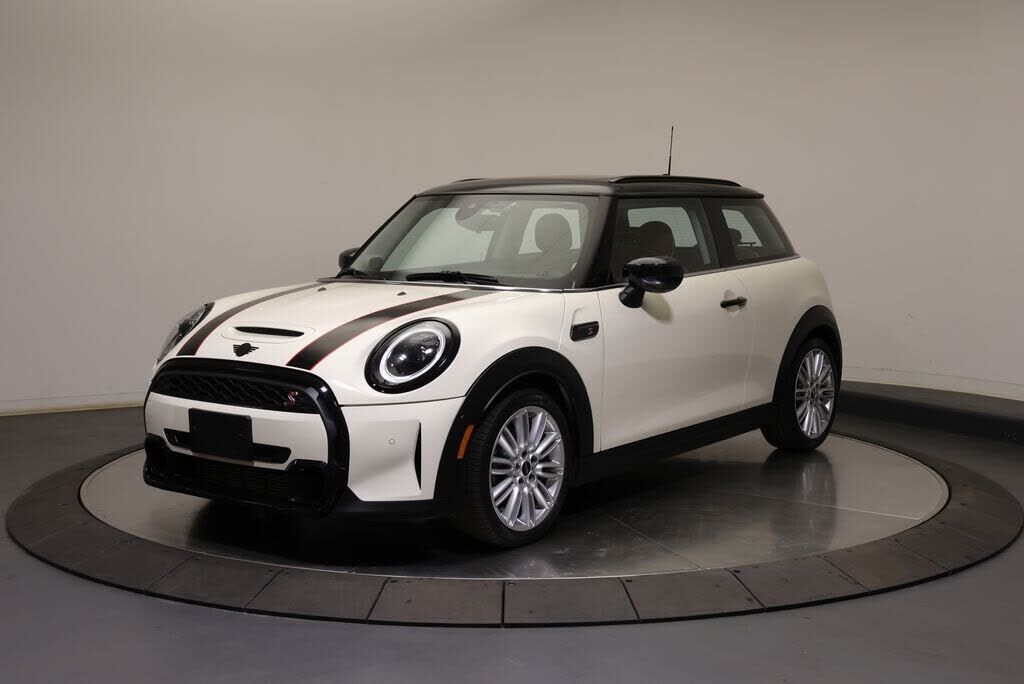 2023 MINI Hardtop