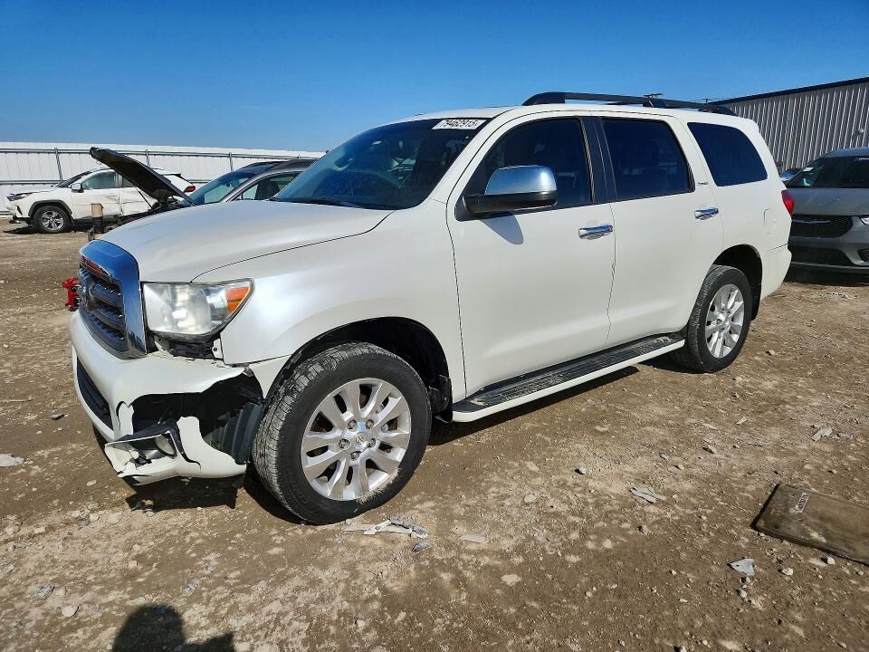2011 TOYOTA Sequoia