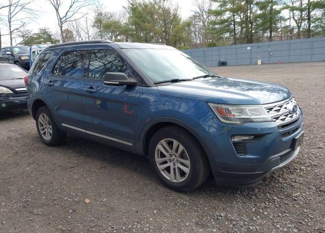 2019 FORD Explorer