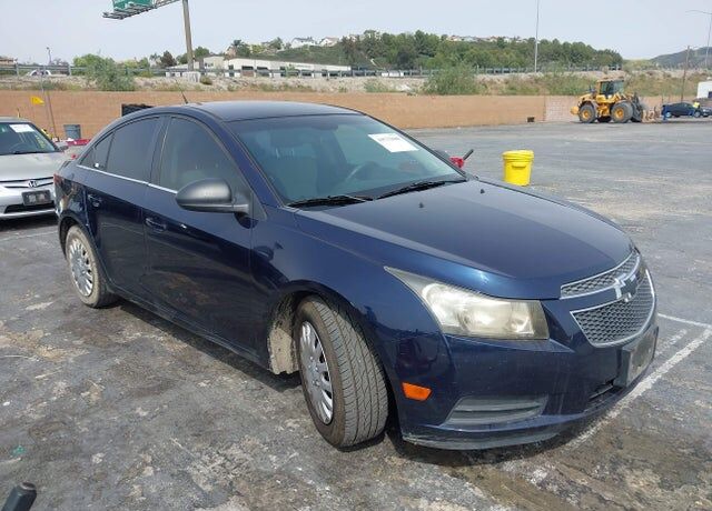 2011 CHEVROLET Cruze