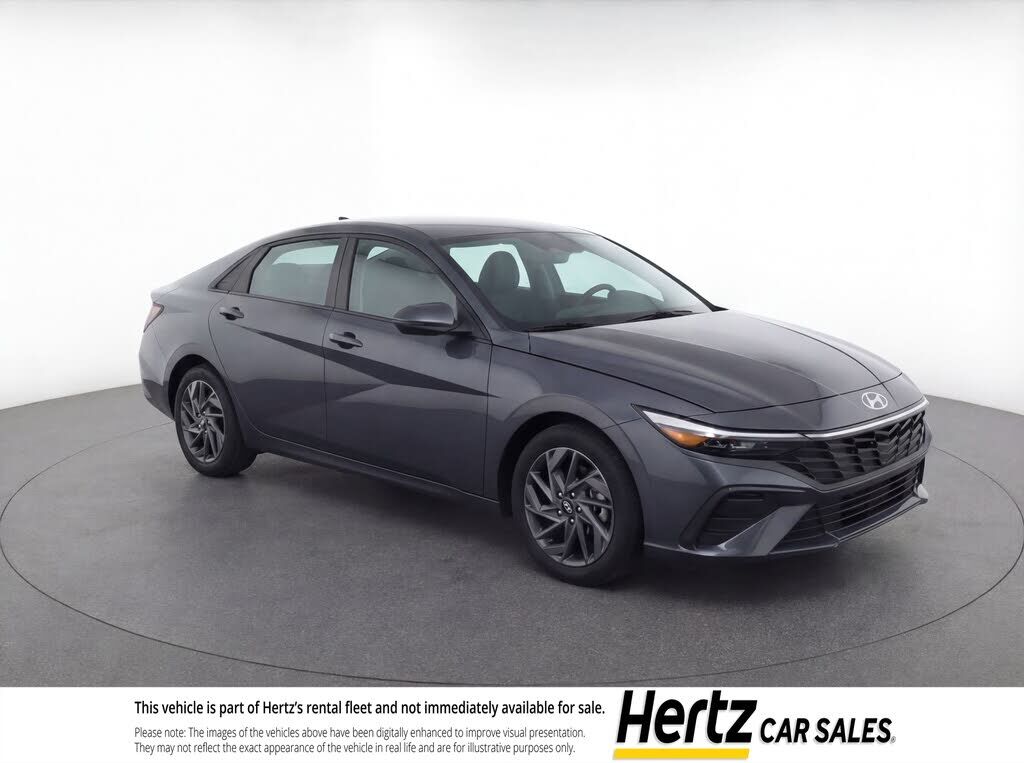 2024 HYUNDAI Elantra
