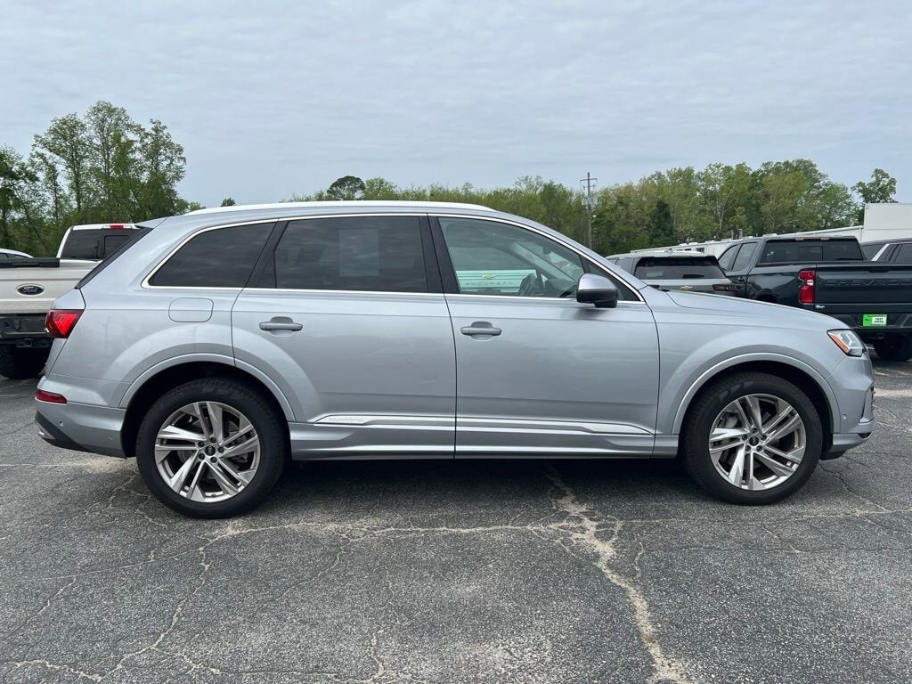 2022 Audi Q7