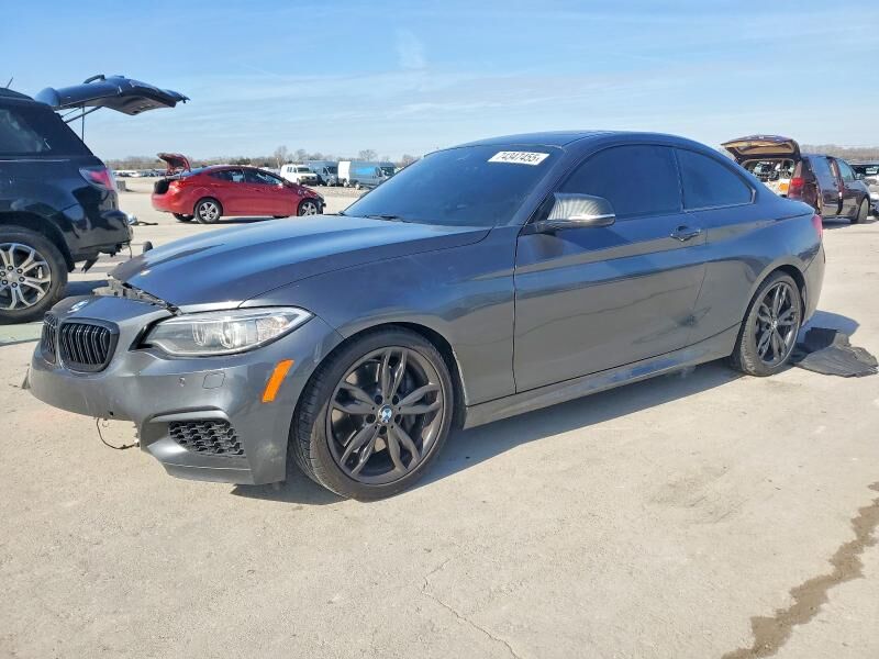 2016 BMW M2