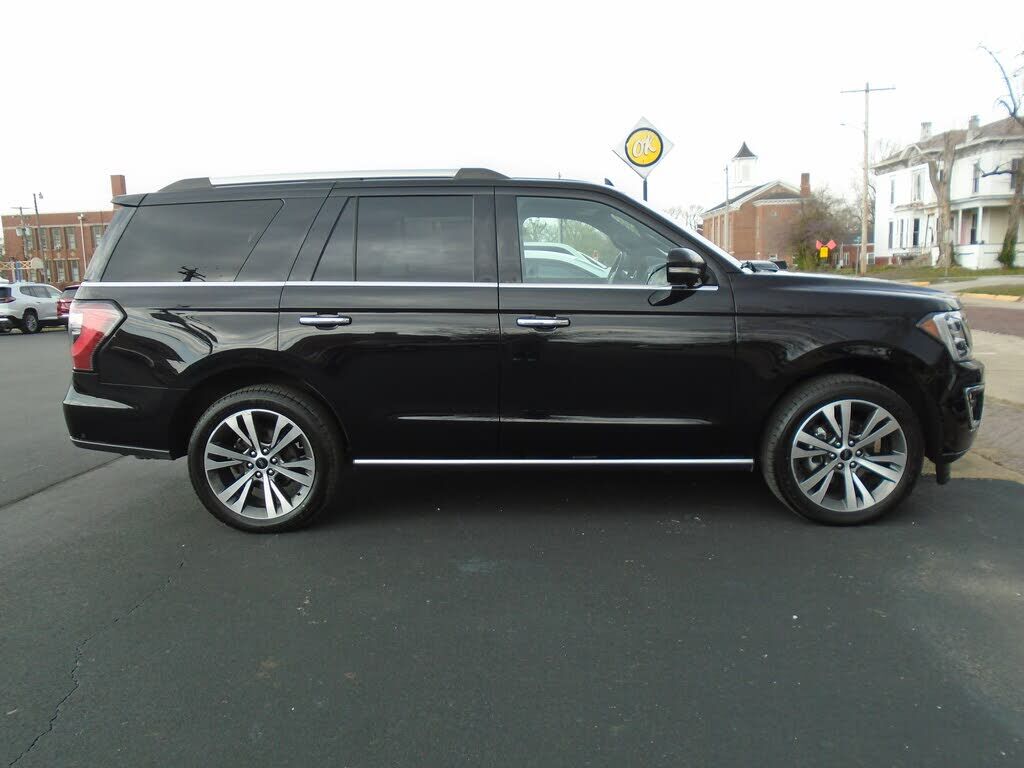 2021 FORD Expedition